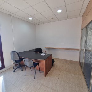 Nave Ind. Pareada en Alquiler en Abrera