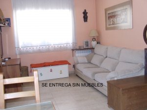 Piso Bajo en Venta en Martorell