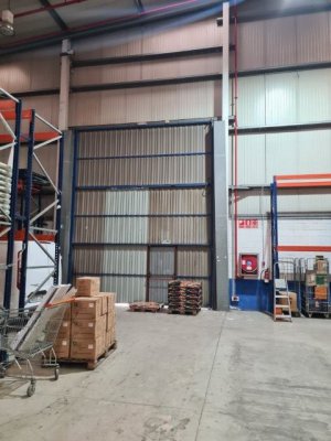 Nave Ind. Aislada en Venta en Montcada I Reixac