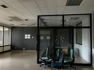 Nave Ind. Aislada en Venta en Rubi