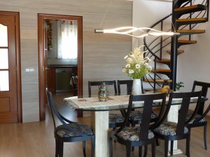 Casa Chalet Unifamiliar Aislado en Venta en Esparreguera