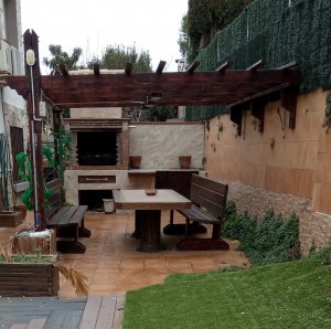 Casa Chalet Unifamiliar Aislado en Venda a Esparreguera