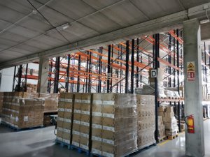 Nave Almacen en Alquiler en Montornes Del Valles