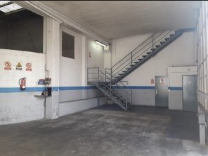 Nave Ind. Pareada en Venda a Sant Esteve Sesrovires