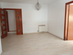 Piso Bajo en Venta en Martorell