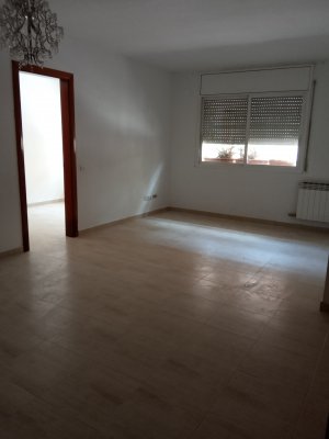 Piso Bajo en Venta en Martorell