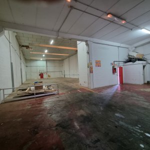 Nave Ind. Pareada en Lloguer a Collbato