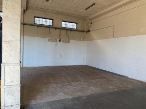 Nave Ind. Aislada en Alquiler en Hospitalet De Llobregat (l')