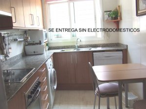 Piso Bajo en Venta en Martorell