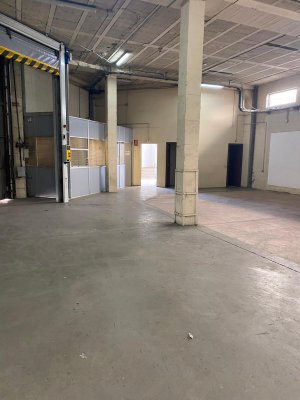 Nave Ind. Aislada en Alquiler en Hospitalet De Llobregat (l')