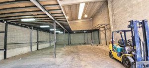 Nave Almacen en Alquiler en Esparreguera
