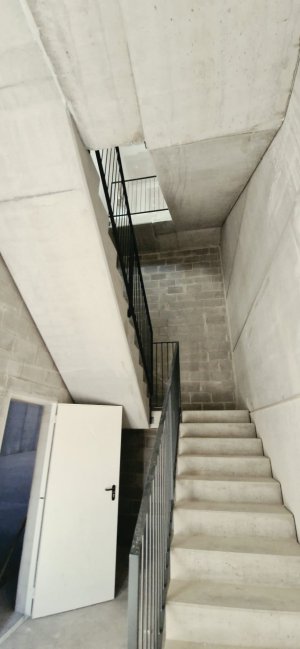 Nave Ind. Pareada en Alquiler en Esparreguera