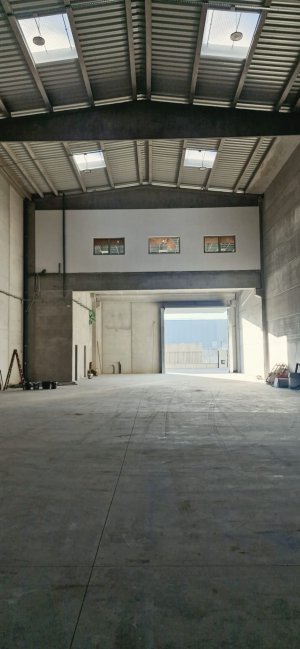 Nave Ind. Pareada en Alquiler en Esparreguera
