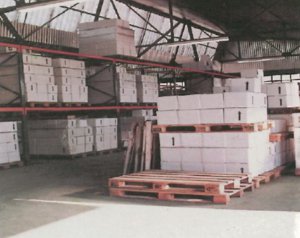 Nave Ind. Aislada en Venta en Abrera