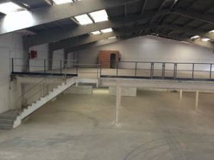 Nave Ind. Pareada en Alquiler en Martorell