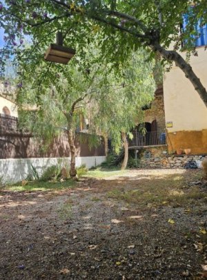 Casa Chalet Unifamiliar Adosada en Venta en Collbato