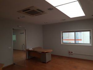 Nave Ind. Pareada en Venta en Gava