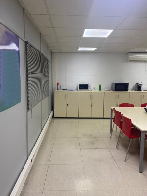 Nave Ind. Aislada en Alquiler en Hospitalet De Llobregat (l')