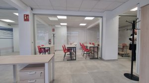 Local Local en Alquiler en Abrera