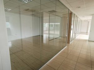 Nave Almacen en Alquiler en Montornes Del Valles