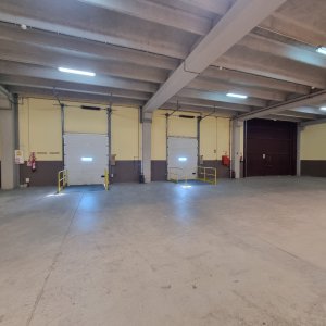 Nave Ind. Pareada en Alquiler en Abrera
