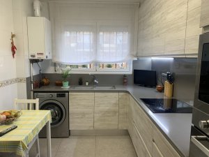 Casa Chalet Unifamiliar Adosada en Venda a Abrera