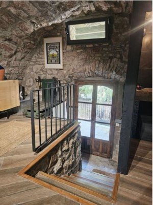 Casa Chalet Unifamiliar Adosada en Venta en Collbato