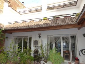 Casa Chalet Unifamiliar Adosada en Venda a Esparreguera