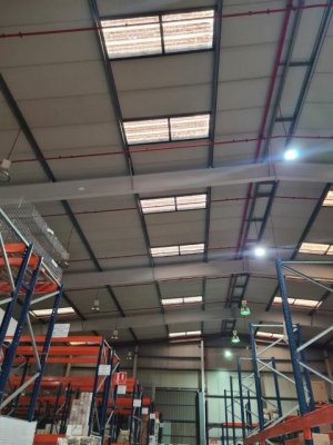 Nave Ind. Aislada en Venta en Montcada I Reixac
