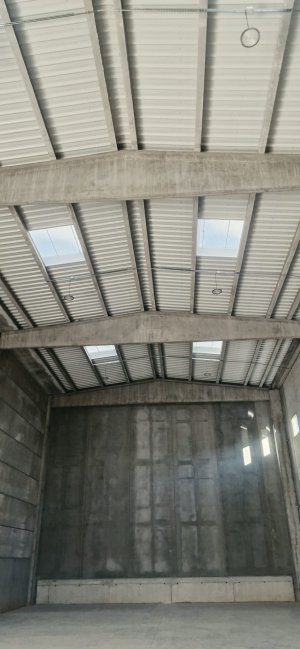 Nave Ind. Pareada en Alquiler en Esparreguera