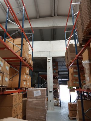 Nave Ind. Pareada en Venta en Abrera