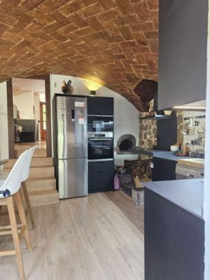 Casa Chalet Unifamiliar Adosada en Venta en Collbato