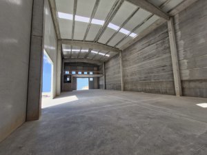 Nave Ind. Pareada en Alquiler en Esparreguera