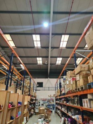 Nave Ind. Aislada en Venta en Montcada I Reixac
