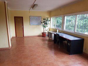 Nave Ind. Pareada en Venda a Gava