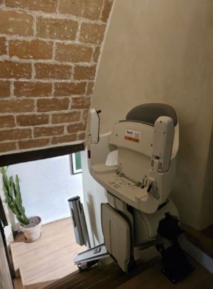 Casa Chalet Unifamiliar Adosada en Venta en Collbato
