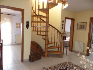 Casa Chalet Unifamiliar Adosada en Venda a Esparreguera
