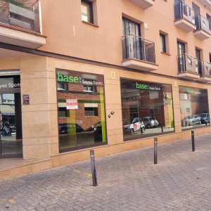 Local Establecimiento en Alquiler en Esparreguera