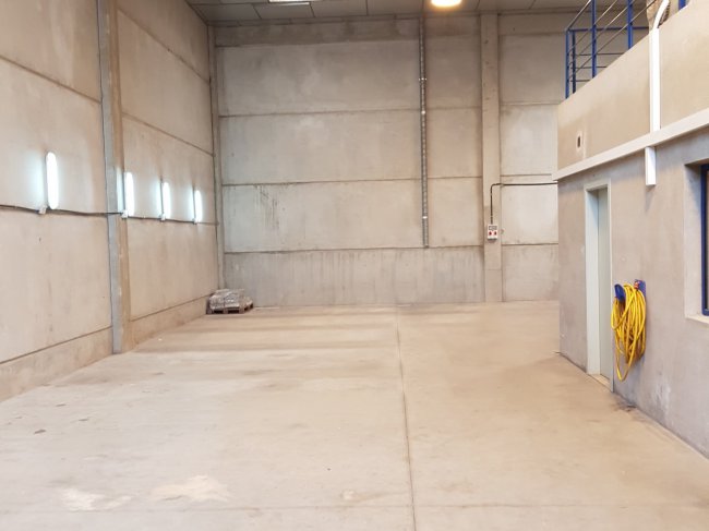 Nave Almacen en Lloguer a Esparreguera