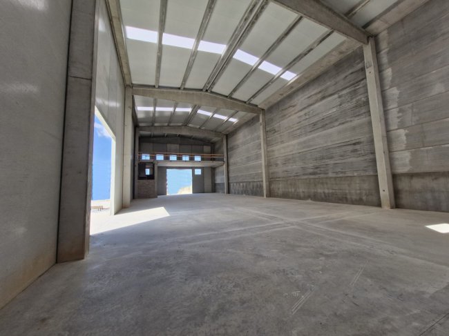 Nave Ind. Pareada en Alquiler en Esparreguera