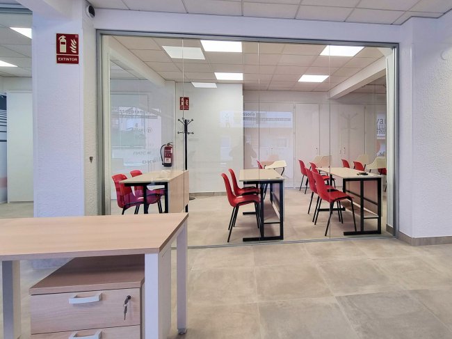 Local Local en Alquiler en Abrera