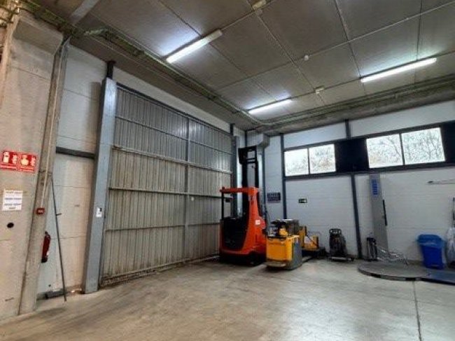 Nave Logistica en Alquiler en Santa Perpetua De Mogoda