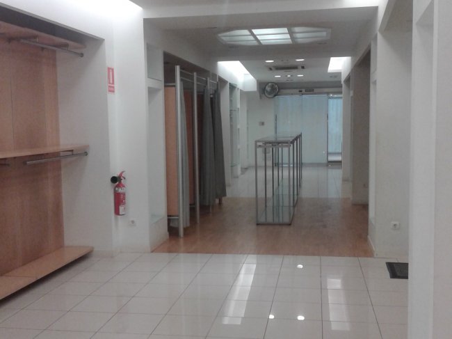 Local Local en Alquiler en Esparreguera