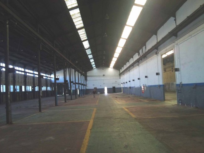 Nave Ind. Pareada en Venta en Esparreguera